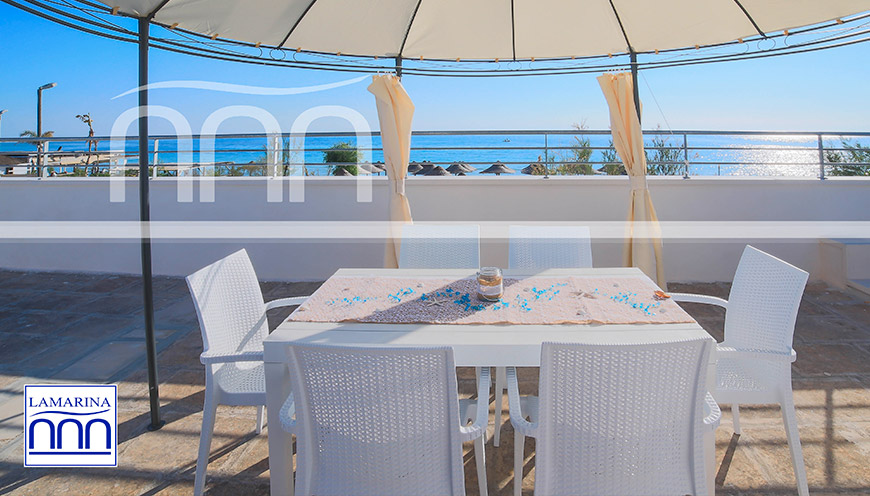 1_10_bilocale-hookipa-fronte-spiaggia-pranzo-sul-mare.jpg