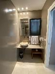 zoom dettaglio: 1_34_bagno_particolare_lavabo.jpeg