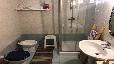 zoom dettaglio: 1_35_bagno_piano_terra_con_doccia.jpeg